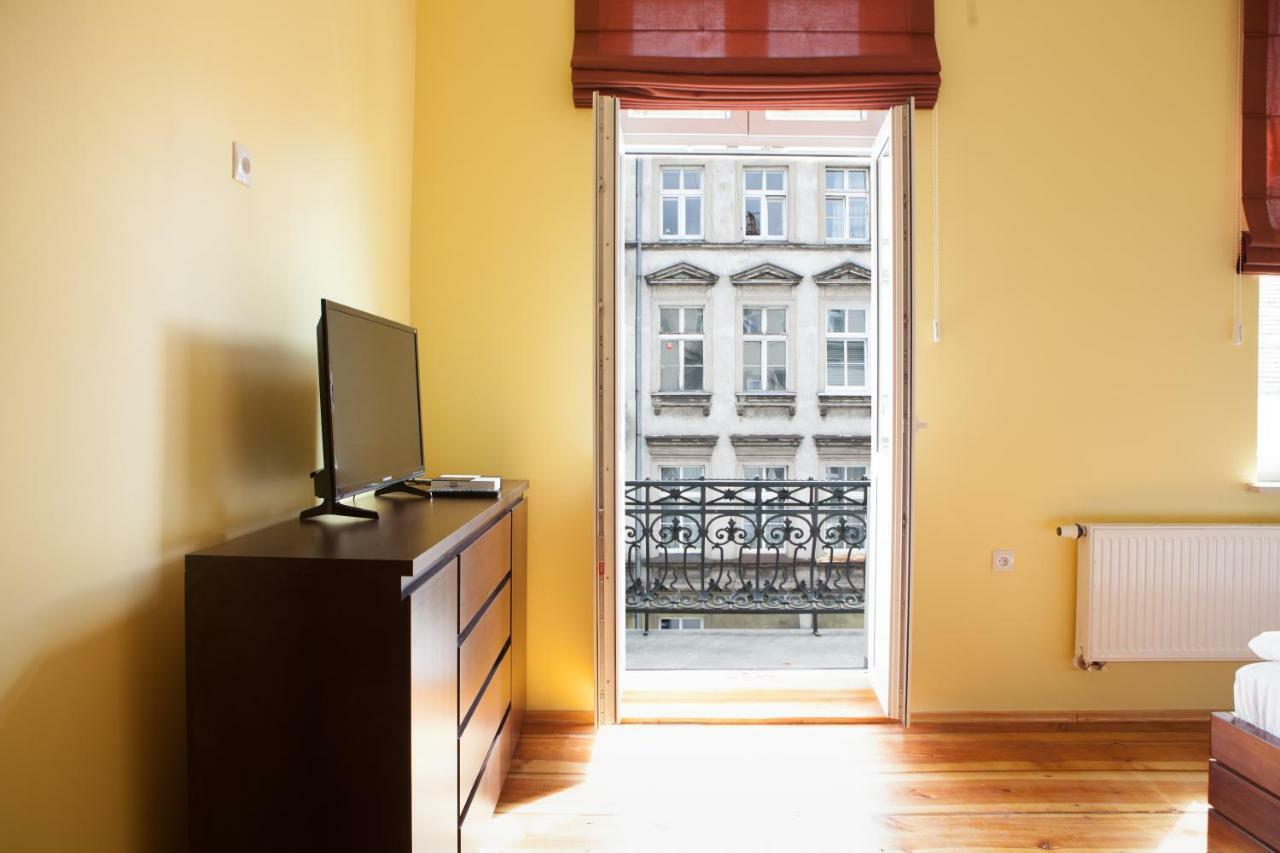 Czar Garbar Apartman Poznań Kültér fotó